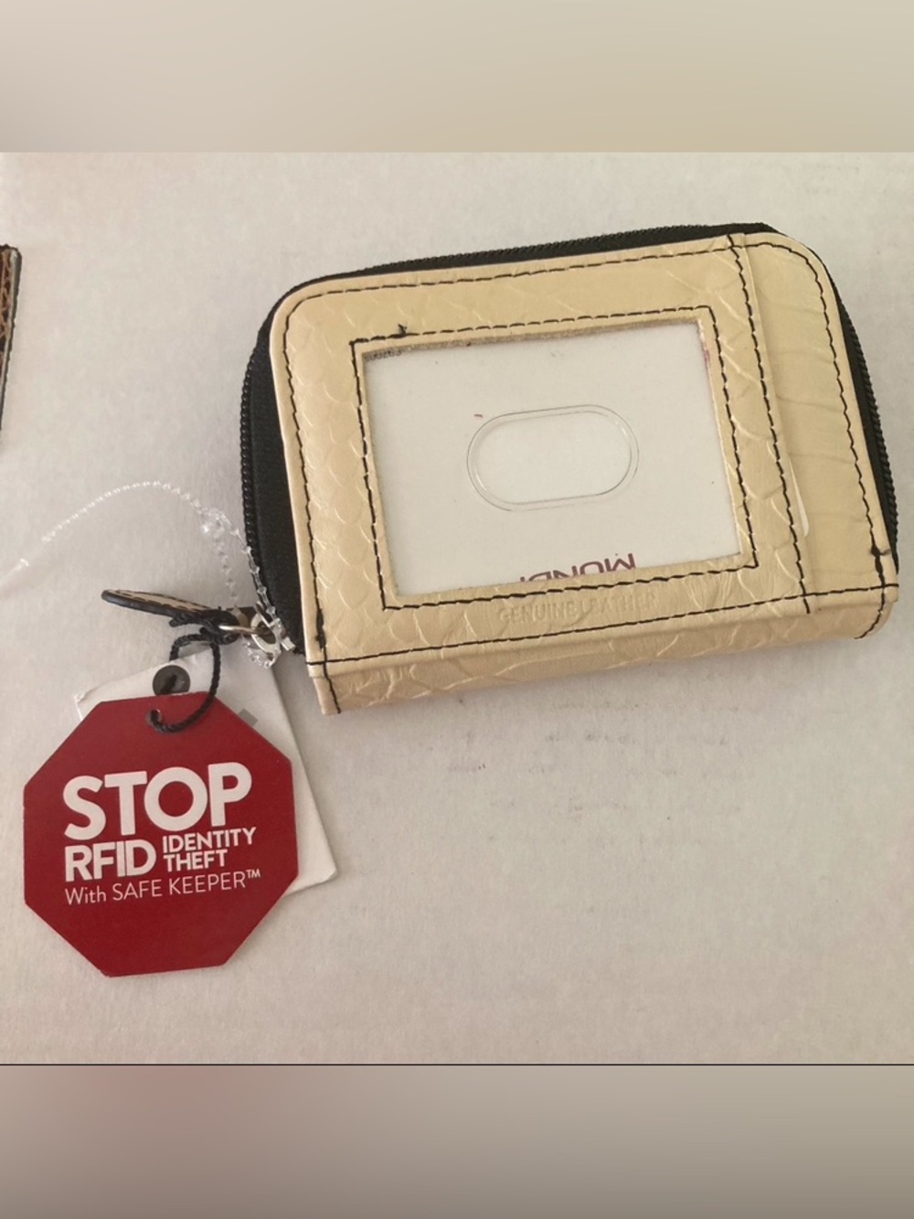 Leather RFID-Blocking Card Wallet - Cream